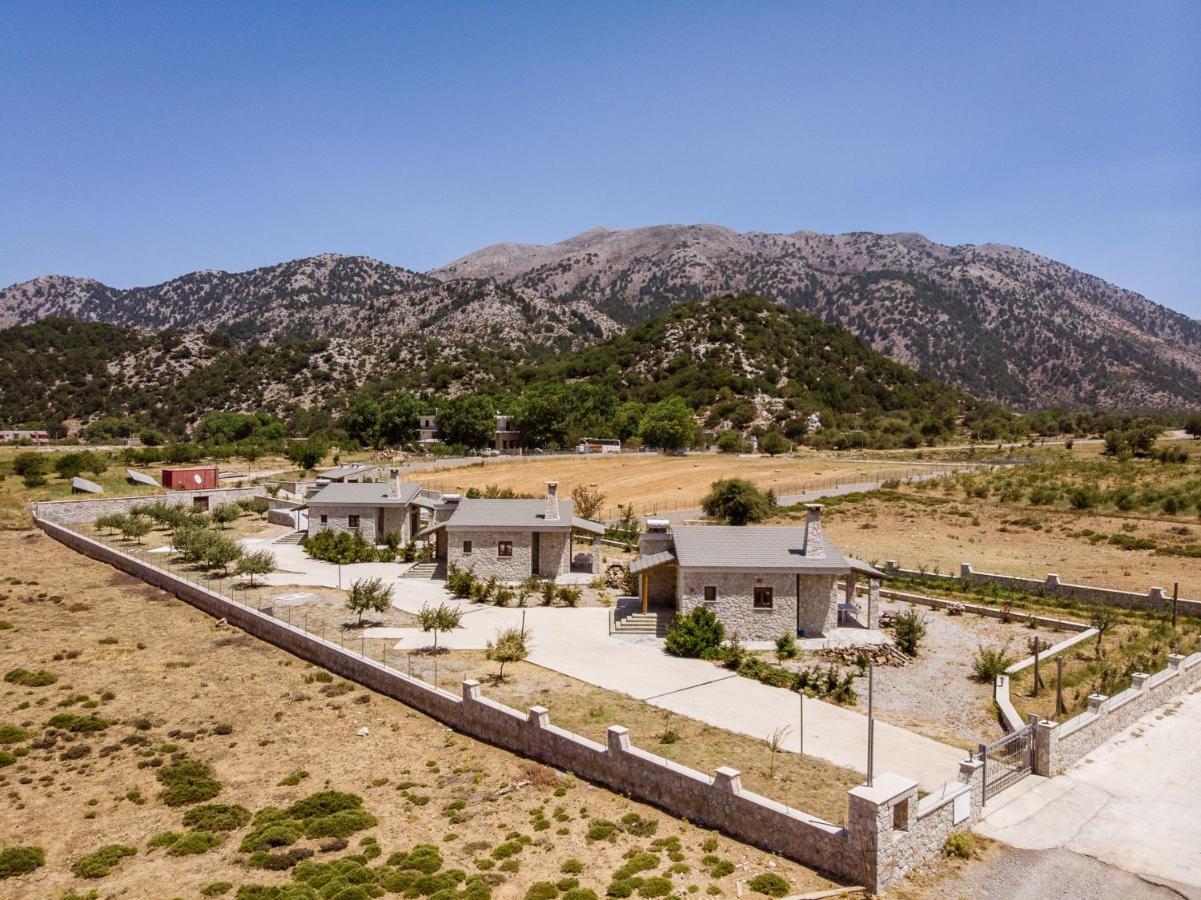 Omalos Village Exterior photo
