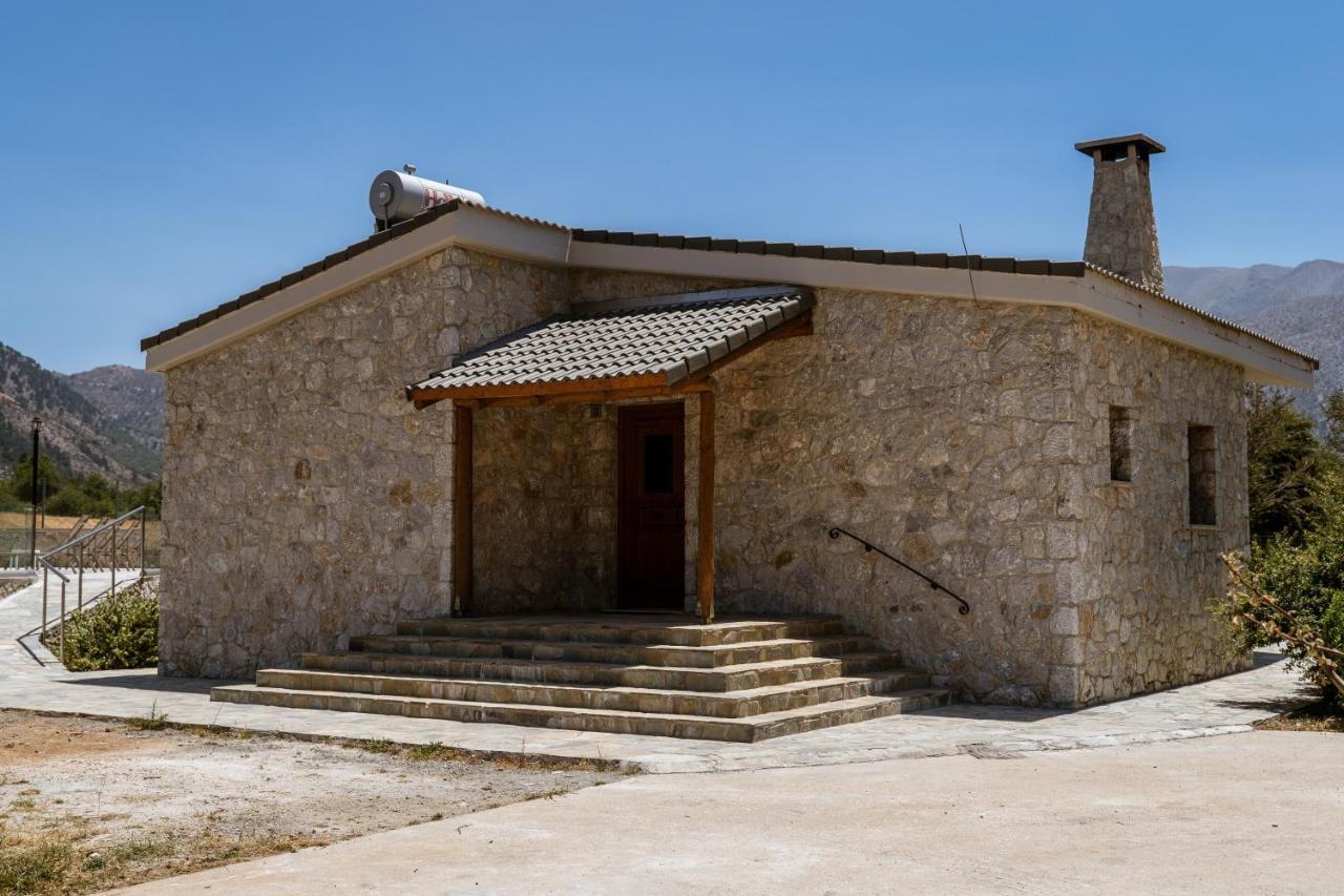 Omalos Village Exterior photo