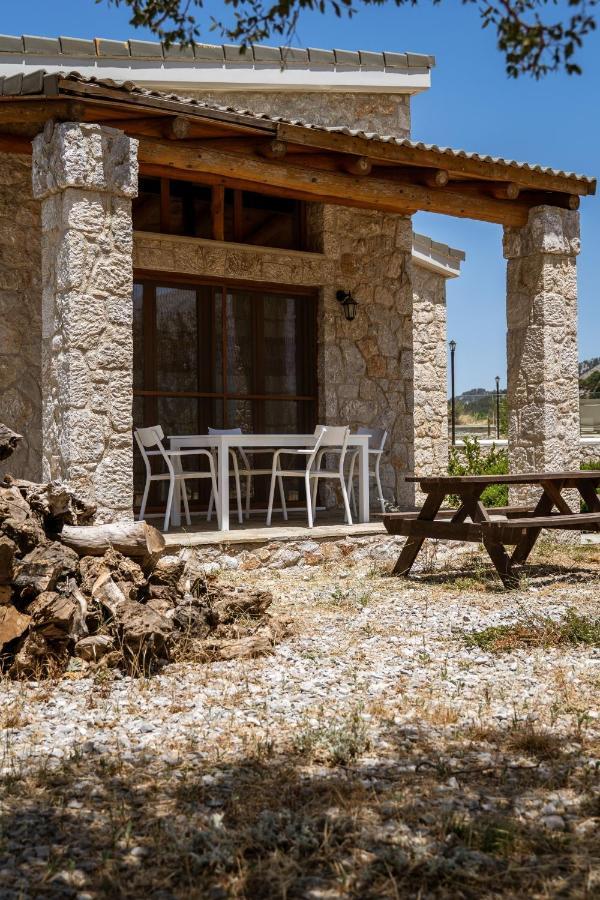 Omalos Village Exterior photo